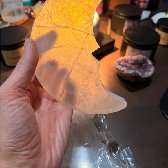 Selenite Moon Charging Plate - Picture 3 of 5